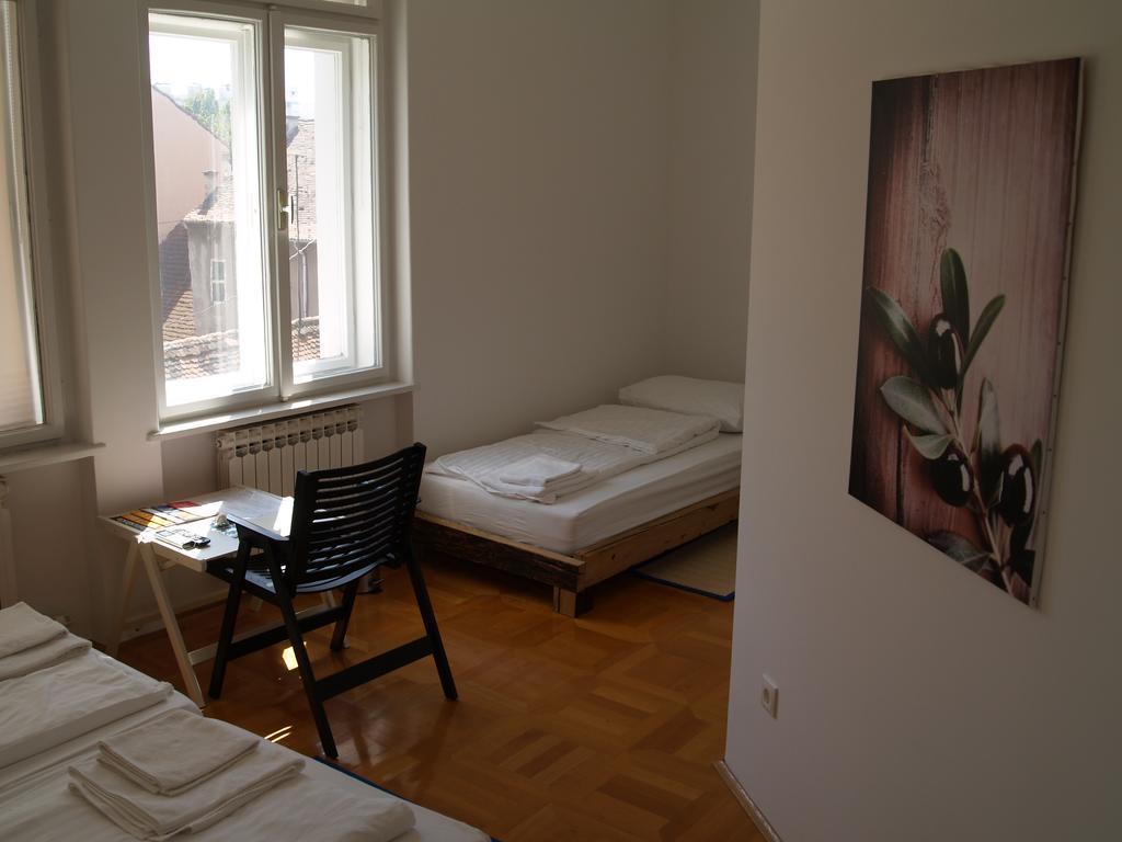 Lobagola B&B Zagreb Ngoại thất bức ảnh